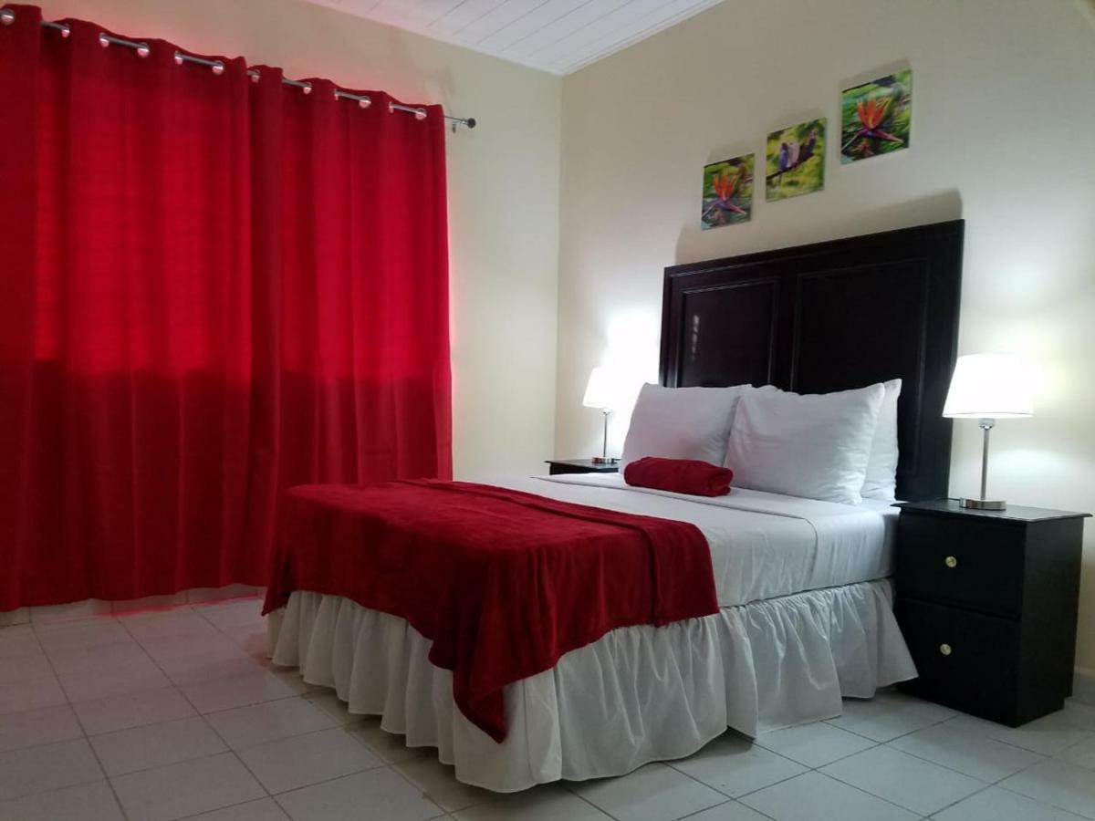 Mh Boutique Hotel San Pedro Sula Buitenkant foto