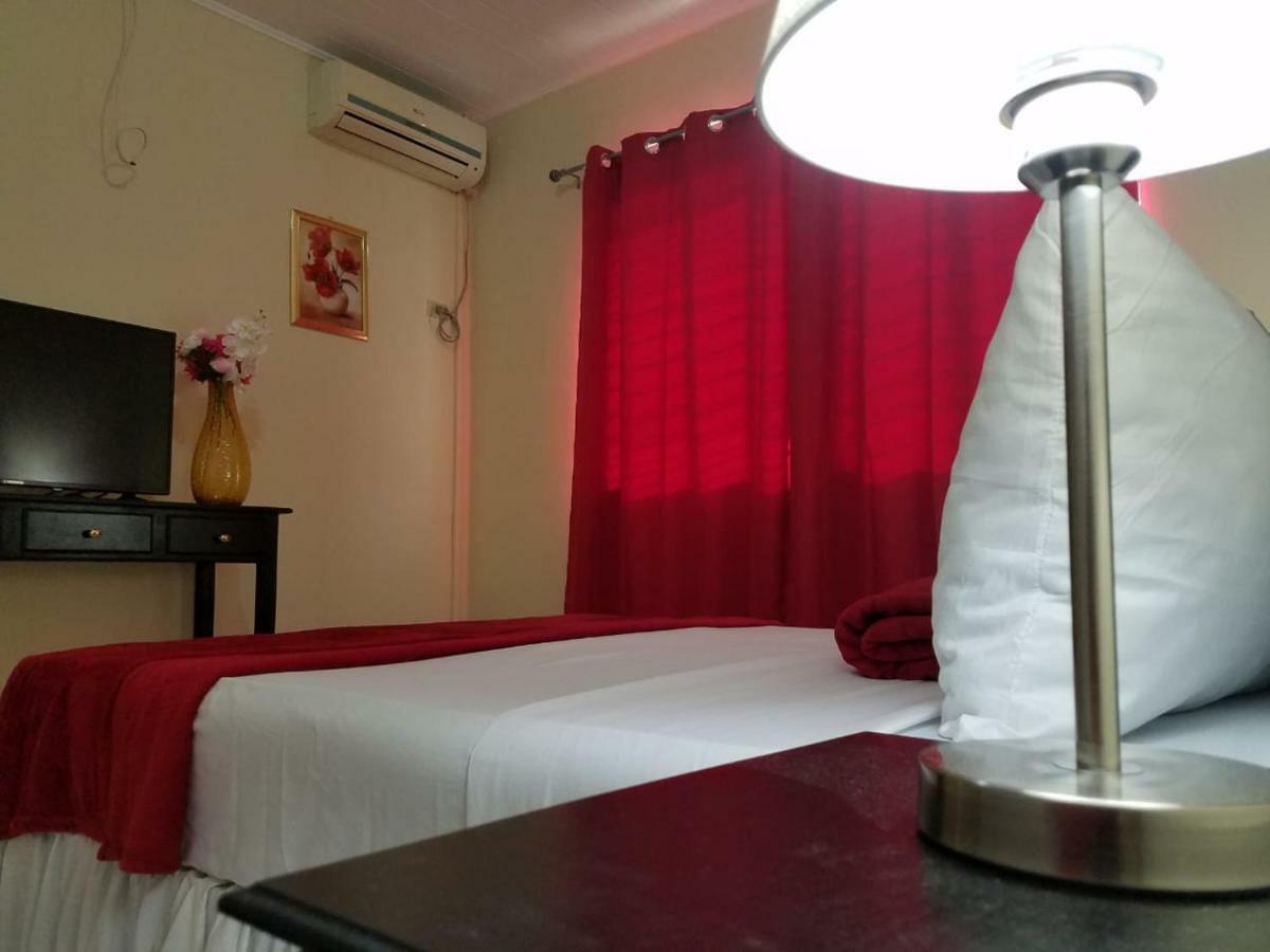 Mh Boutique Hotel San Pedro Sula Buitenkant foto